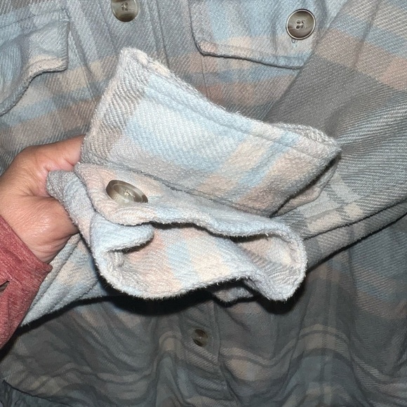 American Eagle Button Down - Picture 4 of 6